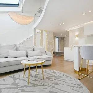  Apartament Air Conditioned 3city In Center By Renters Polska