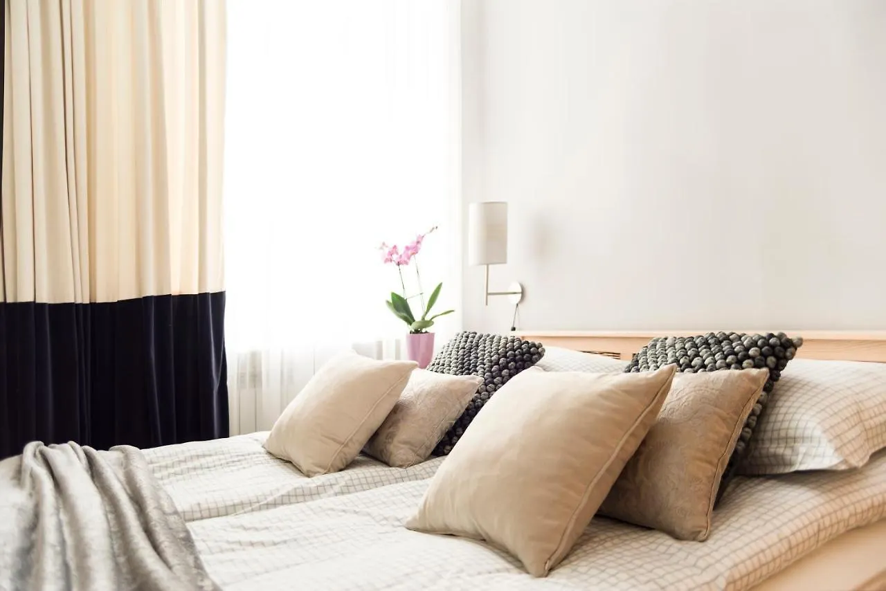 Apartament Chmielna 5 Apartment Warsaw