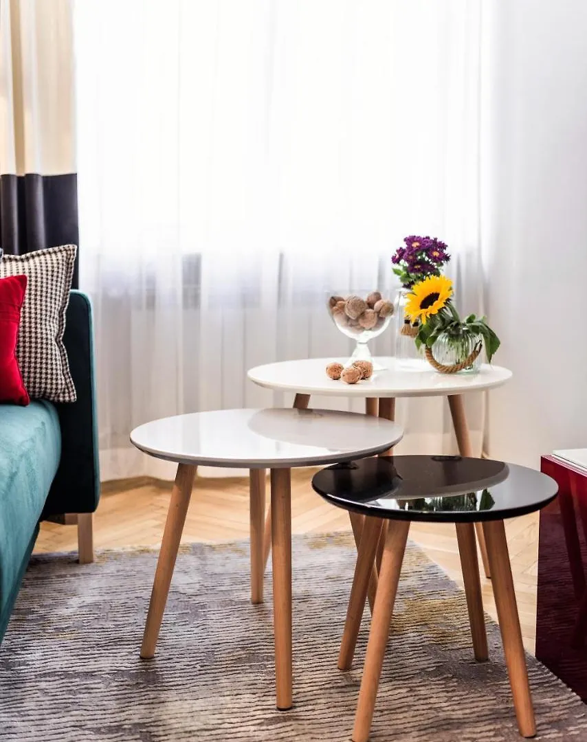 Apartament Apartament Chmielna 5 Warszawa 0*,